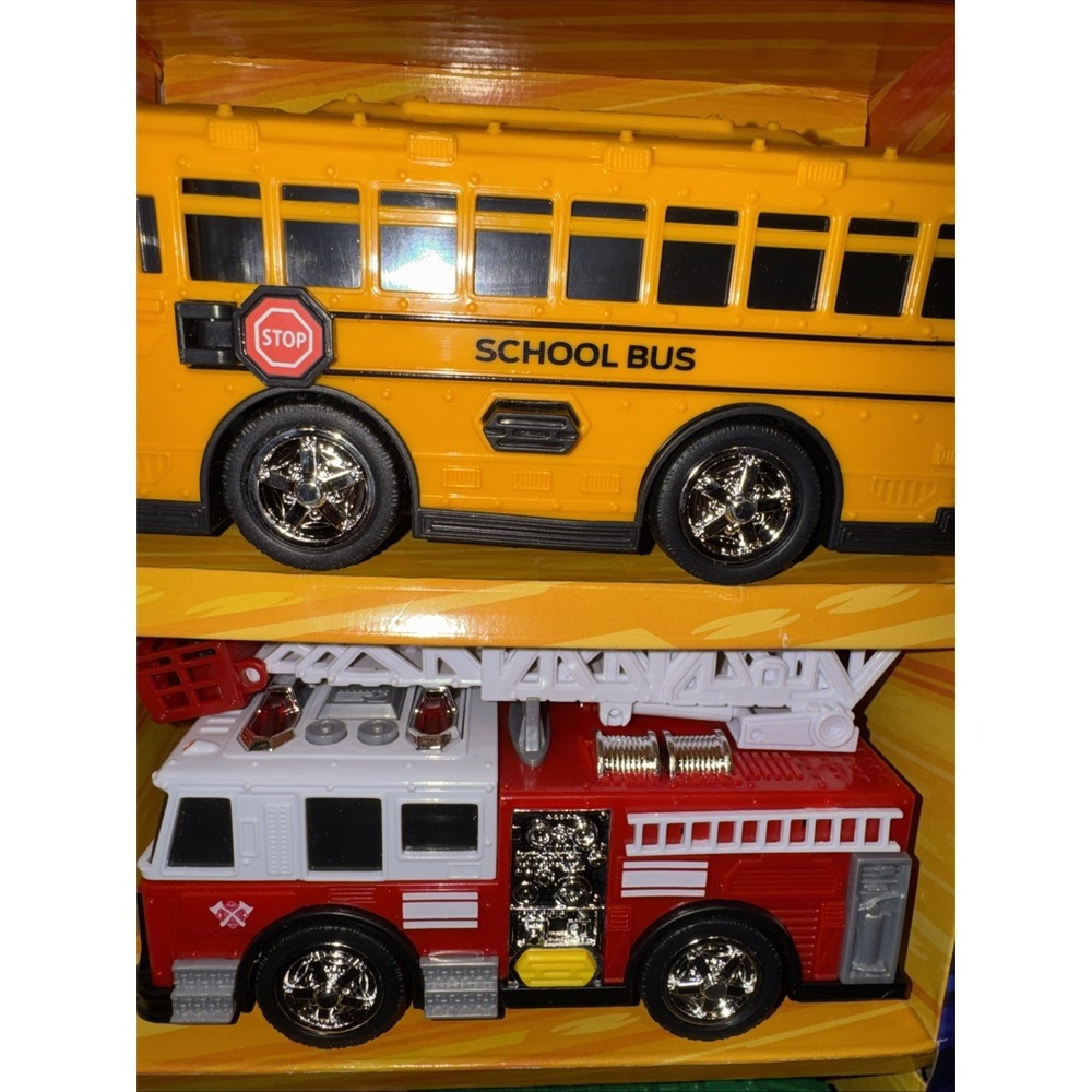 Adventure Force, 3-City Service Vehicles, Lights, Sounds & Moving Parts NEW - Picture 3 of 9